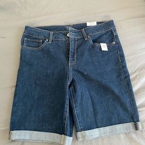 Time and tru jean Bermuda shorts
